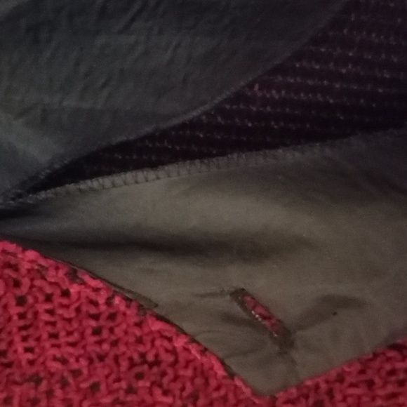 RED BOUCLE JACKET IN EXCELLENT CONDITION, NO COLLAR, VINTAGE, LOVELY - Picture 7 of 8